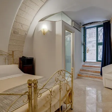 Отель La Terra 4*