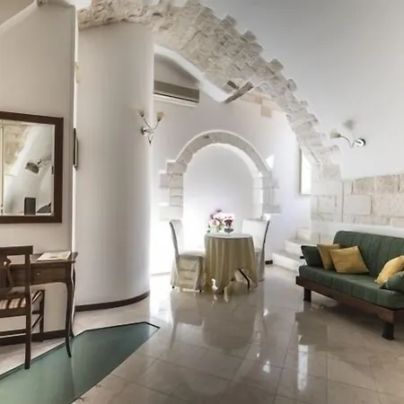 Отель La Terra Остуни