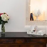 La Terra 4*