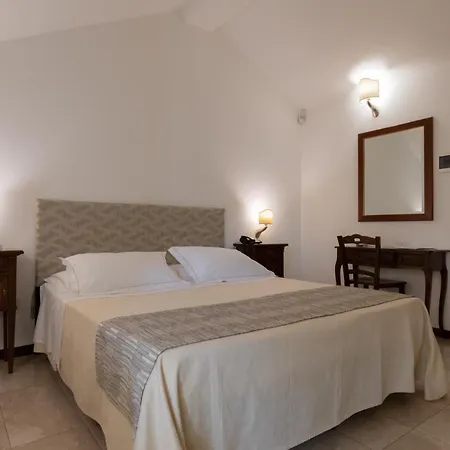 Hotel La Terra 4*